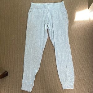 Lulu lemon align size 6 joggers